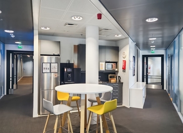 10 m² Shared workspace  in Espoo, Keilaranta 1 (02150) - 5 | MatchOffice.com