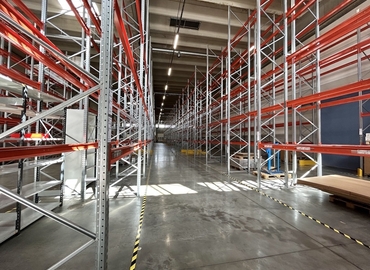 1716 m² Warehouse up for rent in Espoo, Juvan Teollisuuskatu 25 (02920) - 0 | MatchOffice