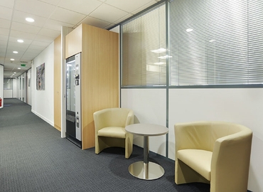 50 m² Serviced office place up for rent in Marne La Vallée, 45 rue de Villeneuve (94573) - 9 | MatchOffice