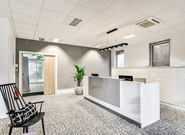 50 m² Business space in Saint-Dénis, 18 Place Des Nympheas (93420) - 1 | MatchOffice.com
