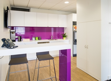 50 m² Business center in Courbevoie, 19-21 Avenue Dubonnet (92400) - 12 | MatchOffice.com