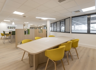 50 m² Business space in Lyon, 23 rue Crepet (69007) - 2 | MatchOffice