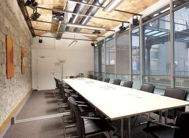 36 m² Convention center in Marseilles, 10 Place de la Joliette (13567) - 0 | MatchOffice