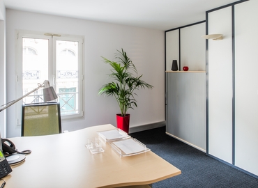 50 m² Business park in Paris 16, 27/29 Rue Raffet (75016) - 16 | MatchOffice