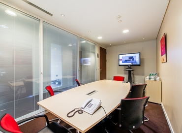 40 m² Meeting room in La Defense, 9/11 allée de l'Arche (92400) - 1 | MatchOffice.com