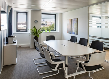 50 m² Serviced office property available to rent in Issy les Moulineaux, 6-8 rue du 4 septembre (92130) - 10 | MatchOffice.com