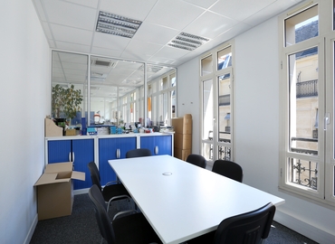 75 m² Conference hall in Paris 10, 3B Rue Taylor (75010) - 1 | MatchOffice.com