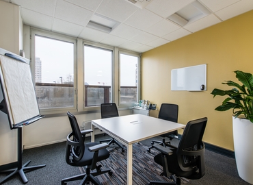 65 m² Meeting room in Rennes, 20 rue d'Isly (35000) - 1 | MatchOffice.com