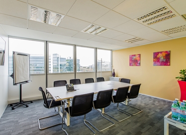 70 m² Meeting room in Velizy-Villacoublay, 13 avenue Morane Saulnier (78457) - 0 | MatchOffice.com