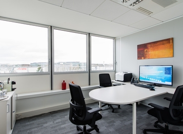 70 m² Conference room in Velizy-Villacoublay, 13 avenue Morane Saulnier (78457) - 1 | MatchOffice.com