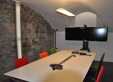 Book a 50 m² Meeting room in Lyon, 2 Place Gailleton (69002) - 1 | MatchOffice.com