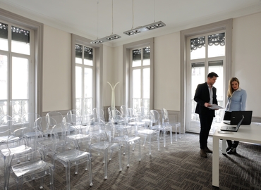 Rent a 35 m² Conference space in Lyon, 21 RUE D'ALGERIE (69001) - 1 | MatchOffice