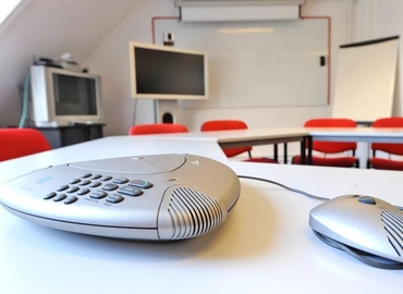 Rent a 35 m² Conference space in Velizy-Villacoublay, 41 (78147) - 1 | MatchOffice