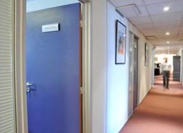 Book a 35 m² Conference hall in Velizy-Villacoublay, 41 (78147) - 2 | MatchOffice.com