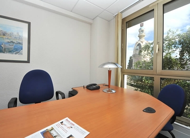 Choose a 25 m² Convention center in Nantes, Immeuble L'Acropole (44000) - 1 | MatchOffice