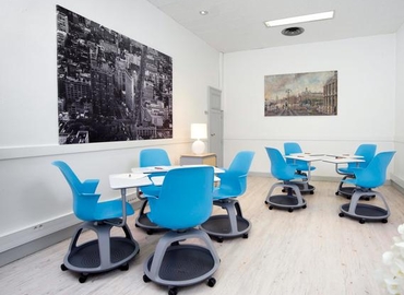 Choose a 30 m² Conference hall in Bordeaux, 2 (33064) - 1 | MatchOffice.com
