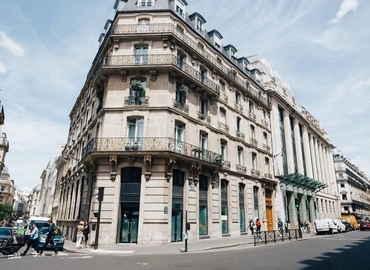 Office 33 Rue La Fayette 75009 Paris 9