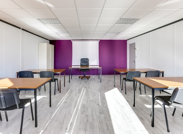 130 m² Business center property up for rent in Saint Genis Pouilly, Rue Auguste Piccard 30 (01630) - 7 | MatchOffice.com