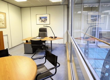 Bureau coworking à location à Marseille 50 m², 10 Place de la Joliette - 3 | MatchOffice