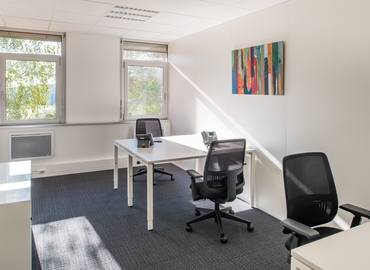 50 m² Shared workspace  in Orly, 1 allée du commandant Mouchotte (91550) - 2 | MatchOffice