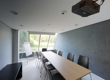 Rent a 50 m² Meeting room in Courbevoie, 293 bd St Denis (92400) - 5 | MatchOffice