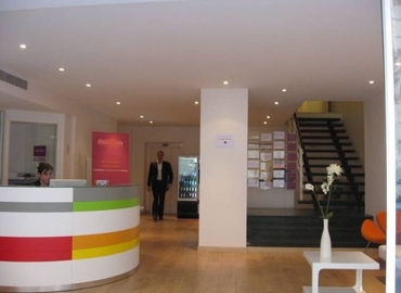 Rent flexible a 40 m² Shared office  in Paris, 5 Rue du Helder (75009) - 5 | MatchOffice.com