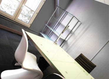 Explore comfortable a 40 m² Coworking  in Lyon, 18 RUE DES REMPARTS D'AINAY (69002) - 4 | MatchOffice.com