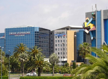 Rent comfortable a 55 m² Shared workspace  in Nice, 455 Promenade des Anglais (06299) - 1 | MatchOffice