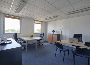 Rent flexible a 30 m² Shared workspace  in Lille, 679 Avenue de la République (59800) - 0 | MatchOffice