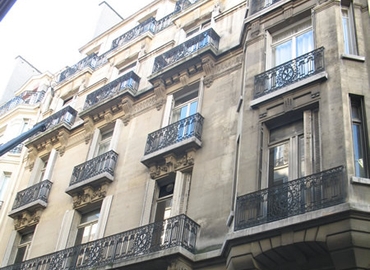 Join flexible a 25 m² Coworking  in Paris, Rue Troyon 3 (75017) - 1 | MatchOffice