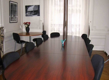 Rent suitable a 25 m² Co-working  in Paris, Rue Troyon 3 (75017) - 4 | MatchOffice.com