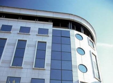 Lease flexible a 40 m² Coworking space  in Levallois Perret, 120 (92300) - 1 | MatchOffice.com