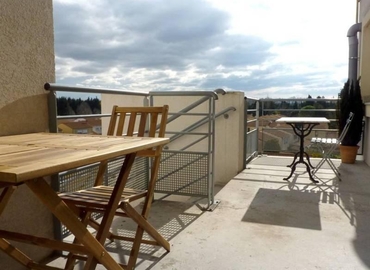 Join flexible a 26 m² Coworking  in Avignon, 2 place Alexandre Farnèse (84000) - 8 | MatchOffice.com
