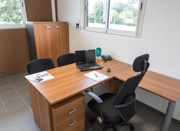 20 m² Business center in Caen, Avenue Gustave Charlery (97300) - 2 | MatchOffice