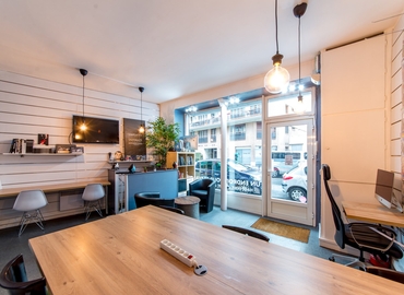 40 m² Convention center in Paris 11, 30 rue Léon Frot (75011) - 1 | MatchOffice.com