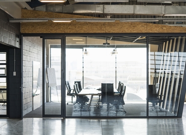 Book a 40 m² Meeting room in Boulogne-Billancourt, 15/17 rue de Vanves (92100) - 3 | MatchOffice.com