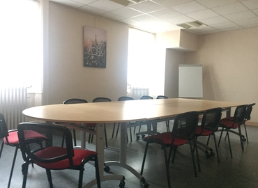 10 m² Business space in Limoges, 18 Place Winston Churchill (87000) - 2 | MatchOffice