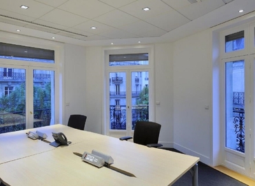 10 m² Business center in Paris 8, 6 (75008) - 2 | MatchOffice.com