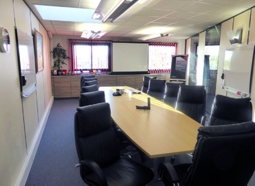 Сentre d'affaires à location à Pertuis 10 m², 23 rue Benjamin Franklin ZAC St Martin - 2 | MatchOffice