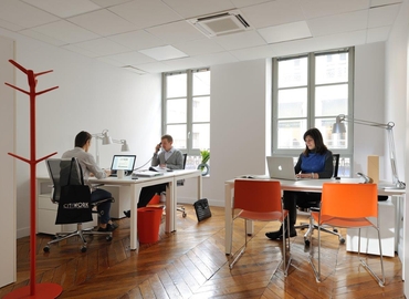 40 m² Serviced office building up for rent in Lyon, 57 Rue du Président Édouard Herriot (69001) - 1 | MatchOffice.com