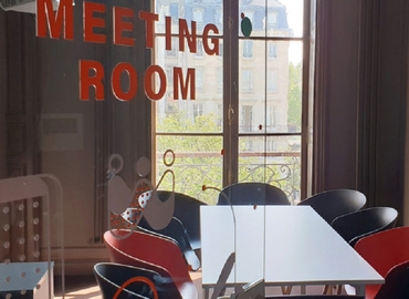Book a 10 m² Conference space in Bordeaux, 30 allées de Tourny (33000) - 0 | MatchOffice