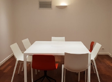 Choose a 10 m² Conference hall in Bordeaux, 30 allées de Tourny (33000) - 14 | MatchOffice.com