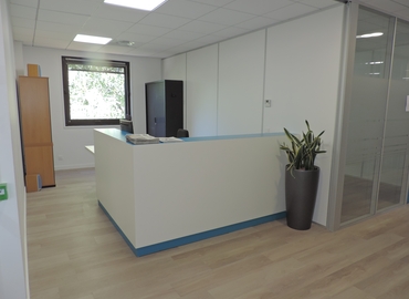 37 m² Business center building up for rent in Lyon, 1 (69760) - 1 | MatchOffice