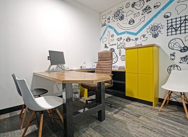 Espace co working à location à Gironde 12 m², Allée de Chartres 7 - 1 | MatchOffice.fr