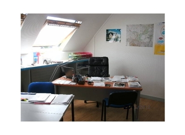 30 m² Business center property available to rent in Senlis,  6-8 avenue de Creil (60300) - 0 | MatchOffice