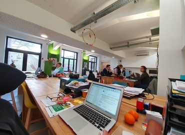 Explore flexible a 200 m² Shared workspace  in La Rochelle, Boulevard Emile Delmas 98 (17000) - 4 | MatchOffice