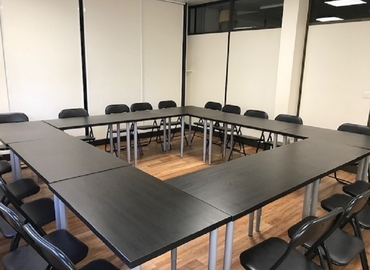 Book a 31 m² Meeting room in Saint-Cloud, Avenue Duval le Camus 8 (92210) - 0 | MatchOffice