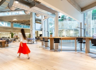 100 m² Serviced office place up for rent in Paris, 255 Boulevard Pereire Paris (75017) - 1 | MatchOffice.com