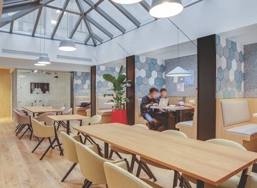 70 m² Business park property for rent in Paris, Rue Saint-Fiacre 17-21 (75002) - 1 | MatchOffice