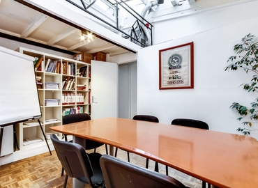 10 m² Business park place available to rent in Paris, Rue Saint-Antoine 46 (75004) - 7 | MatchOffice.com